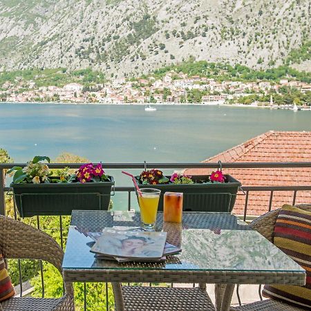 Green Home Apartments Kotor Exterior photo