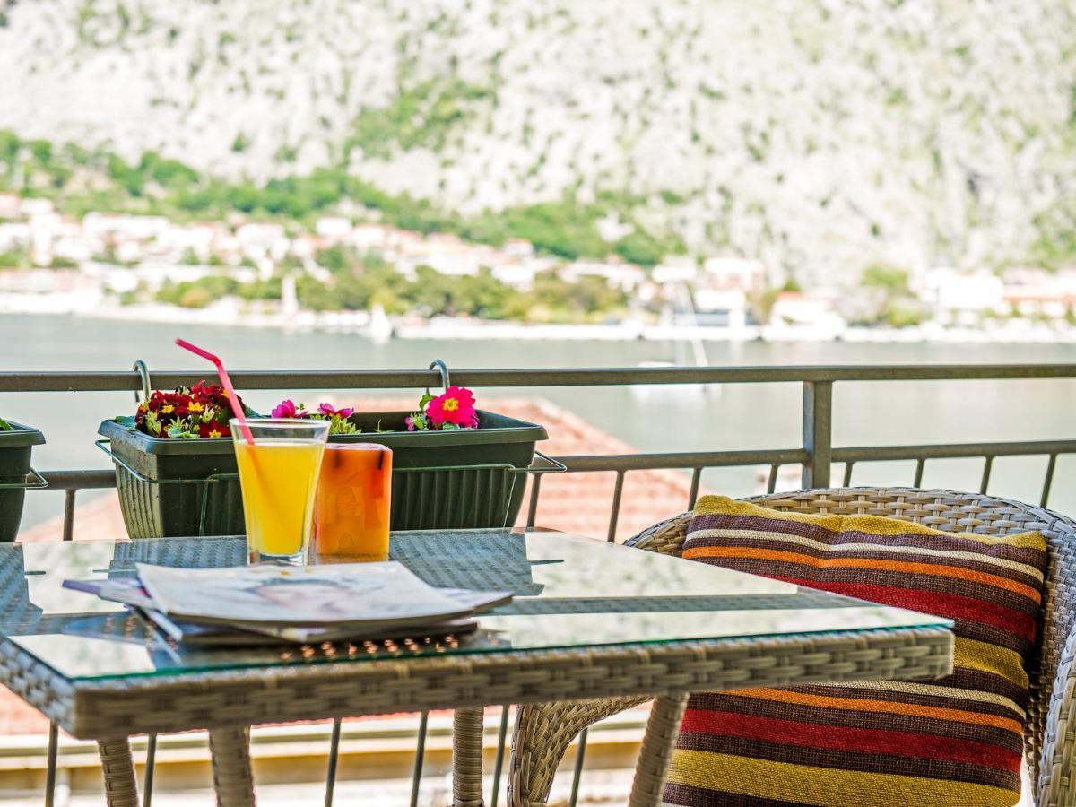 Green Home Apartments Kotor Exterior photo